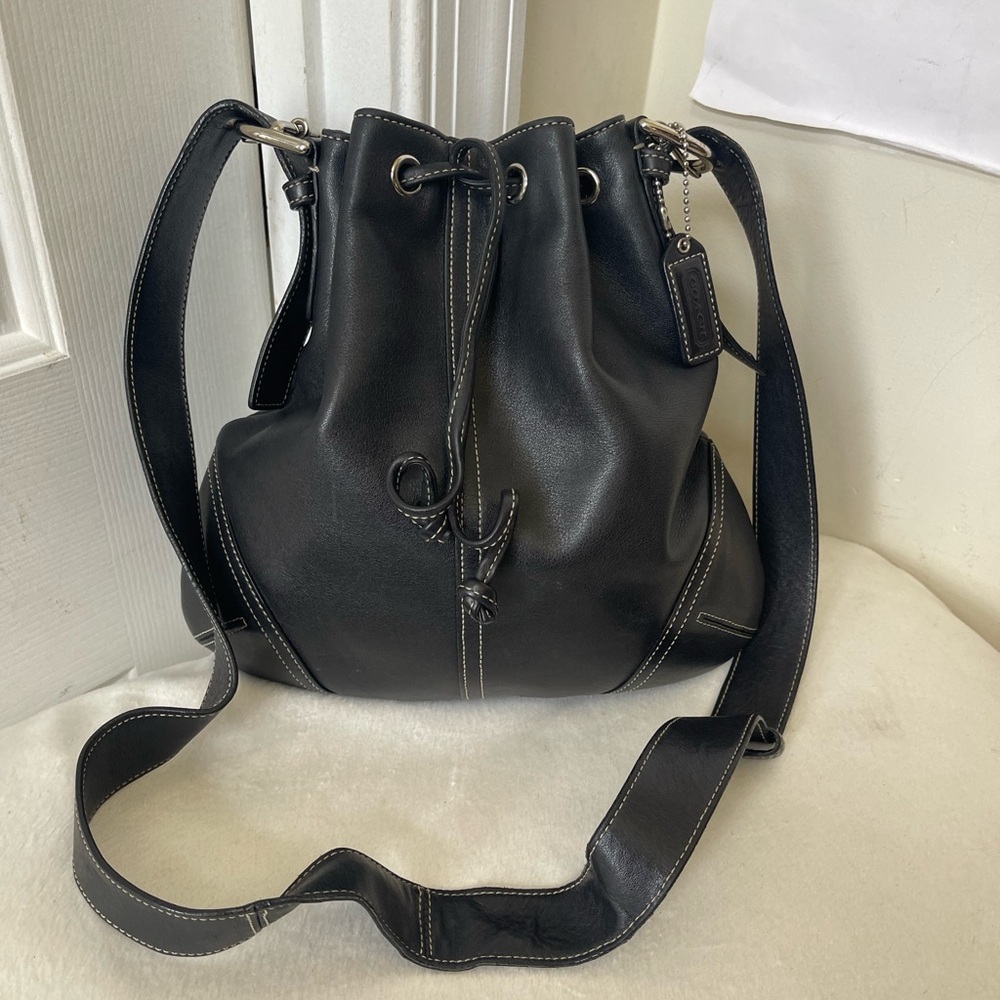 Coach Metro leather Drawstring bucket Bag EUC